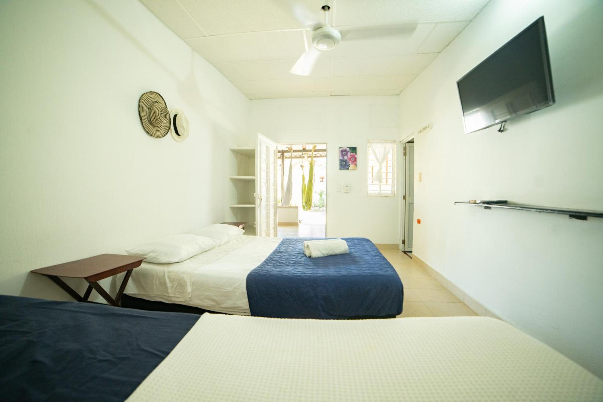 Hostal Del Mar - Tolú Kültér fotó