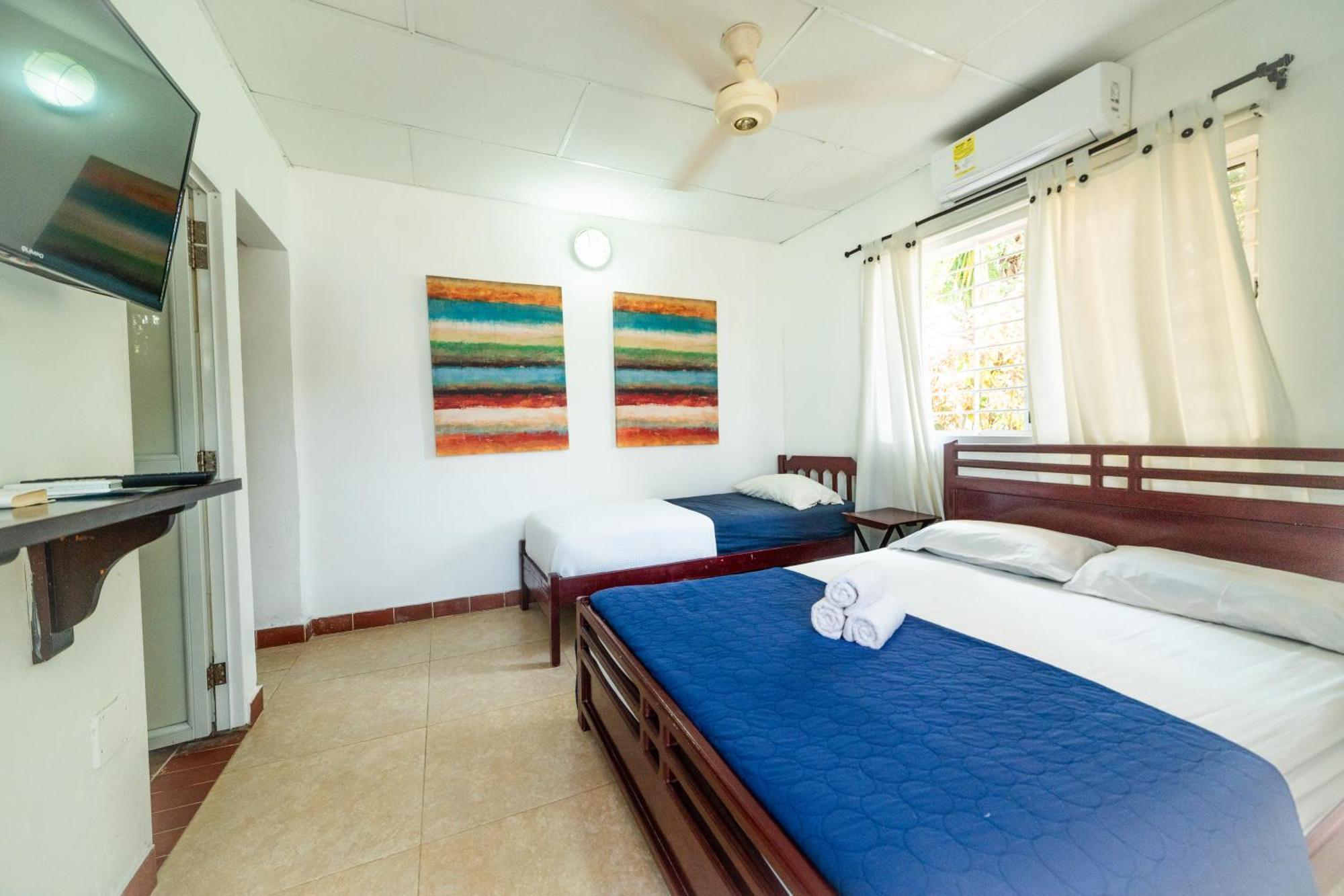Hostal Del Mar - Tolú Kültér fotó