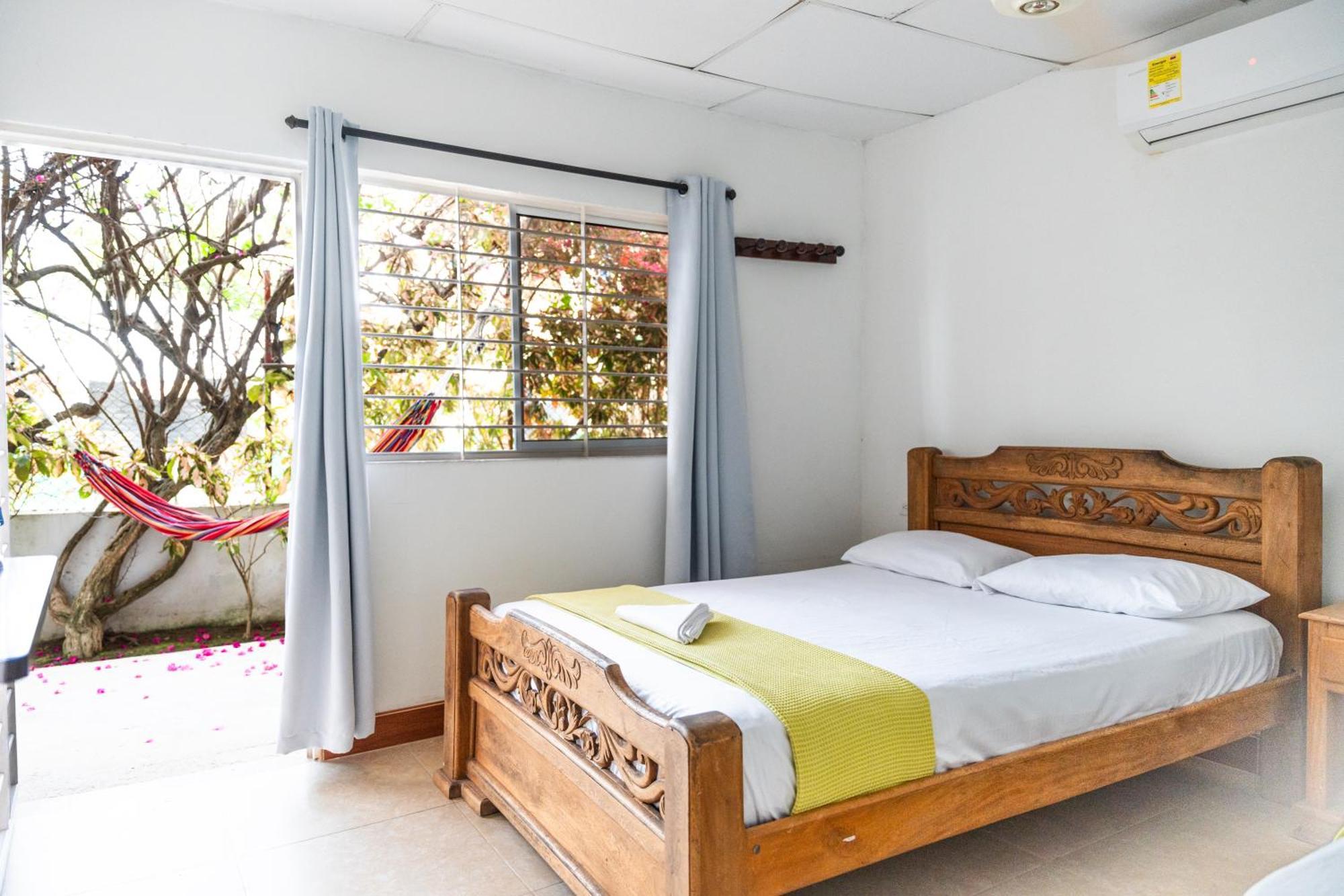 Hostal Del Mar - Tolú Kültér fotó